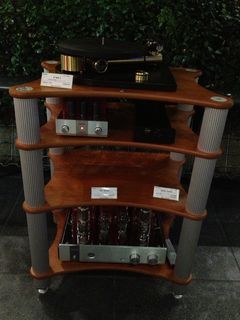 100433_02.jpg