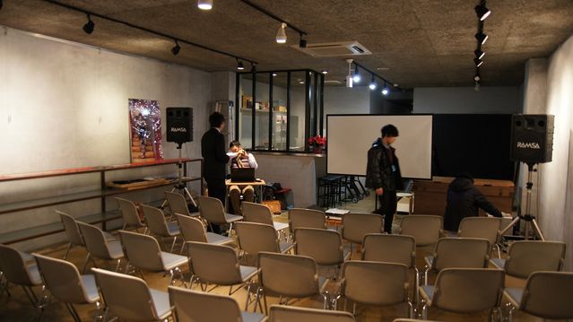 100594_03.jpg