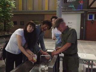 100632_04.jpg