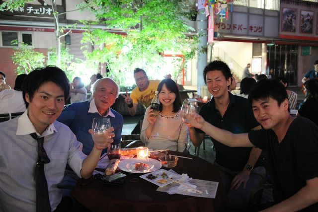 100652_04.jpg