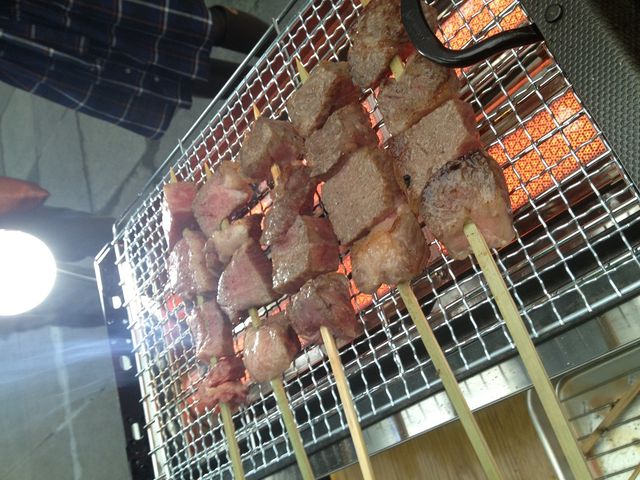 100658_01.jpg