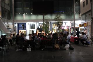 100786_04.jpg